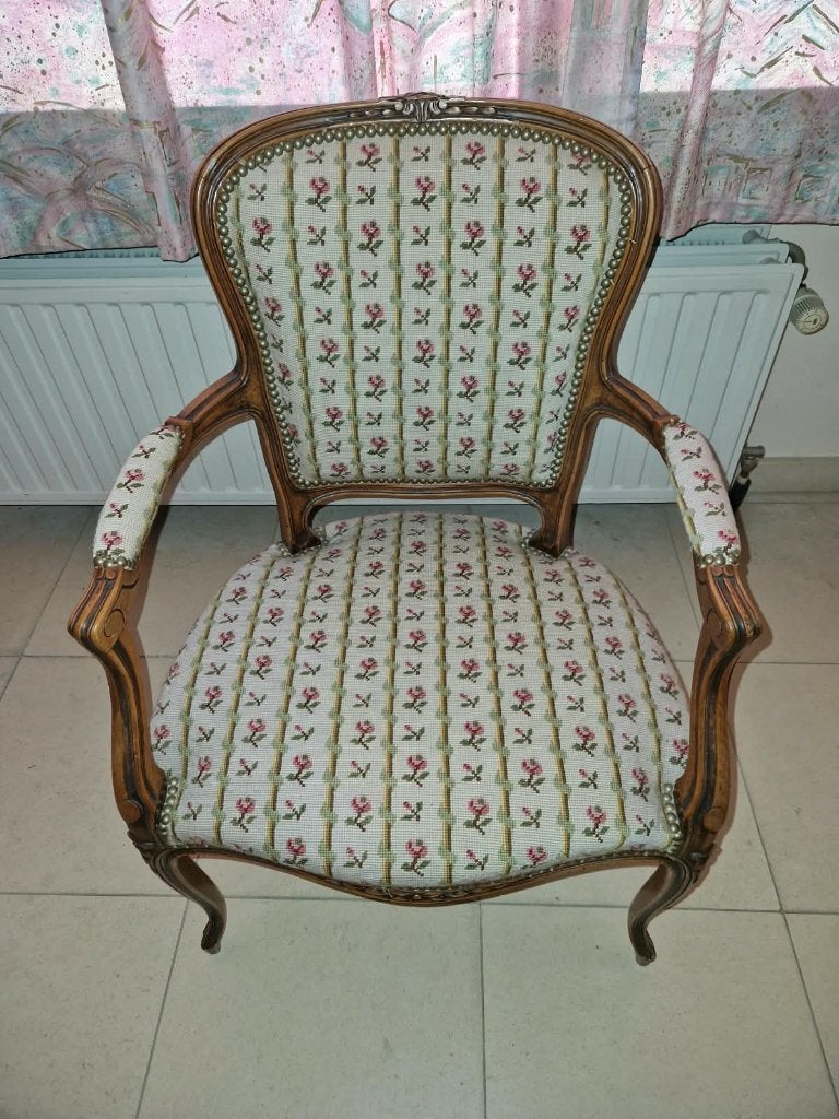 Louis XC zetel, Ophalen