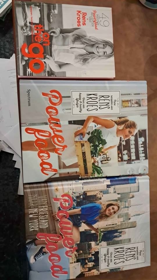 3 kookboeken Rens Kroes, Ophalen of Verzenden, Zo goed als nieuw, Overige gebieden, Gezond koken