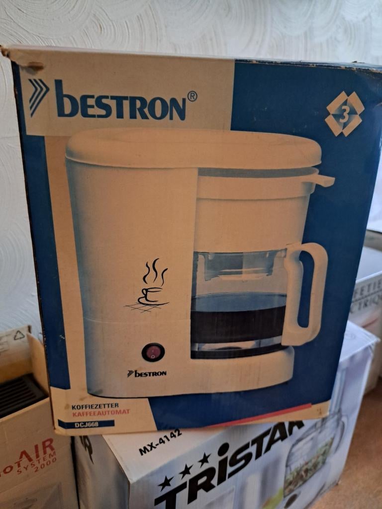 Cafetière  a cafe, Elektronische apparatuur, Koffiezetapparaten, Ophalen, Gebruikt, 10 kopjes of meer, Koffiemachine