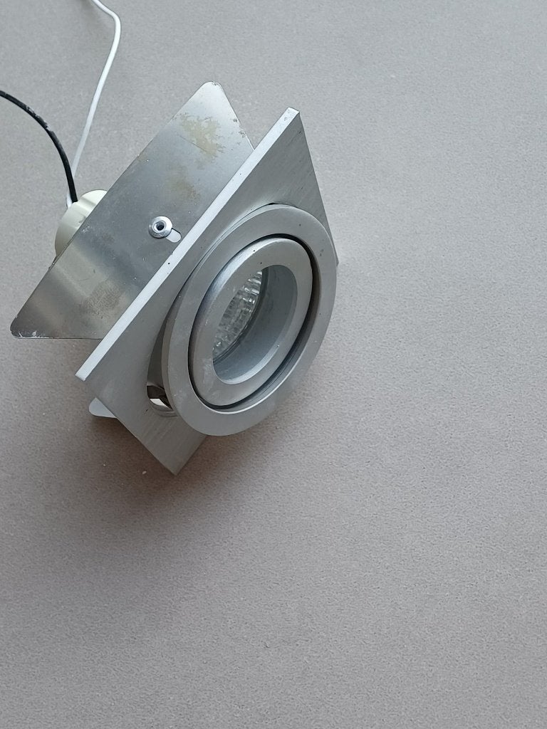 projecteurs encastrés, Enlèvement