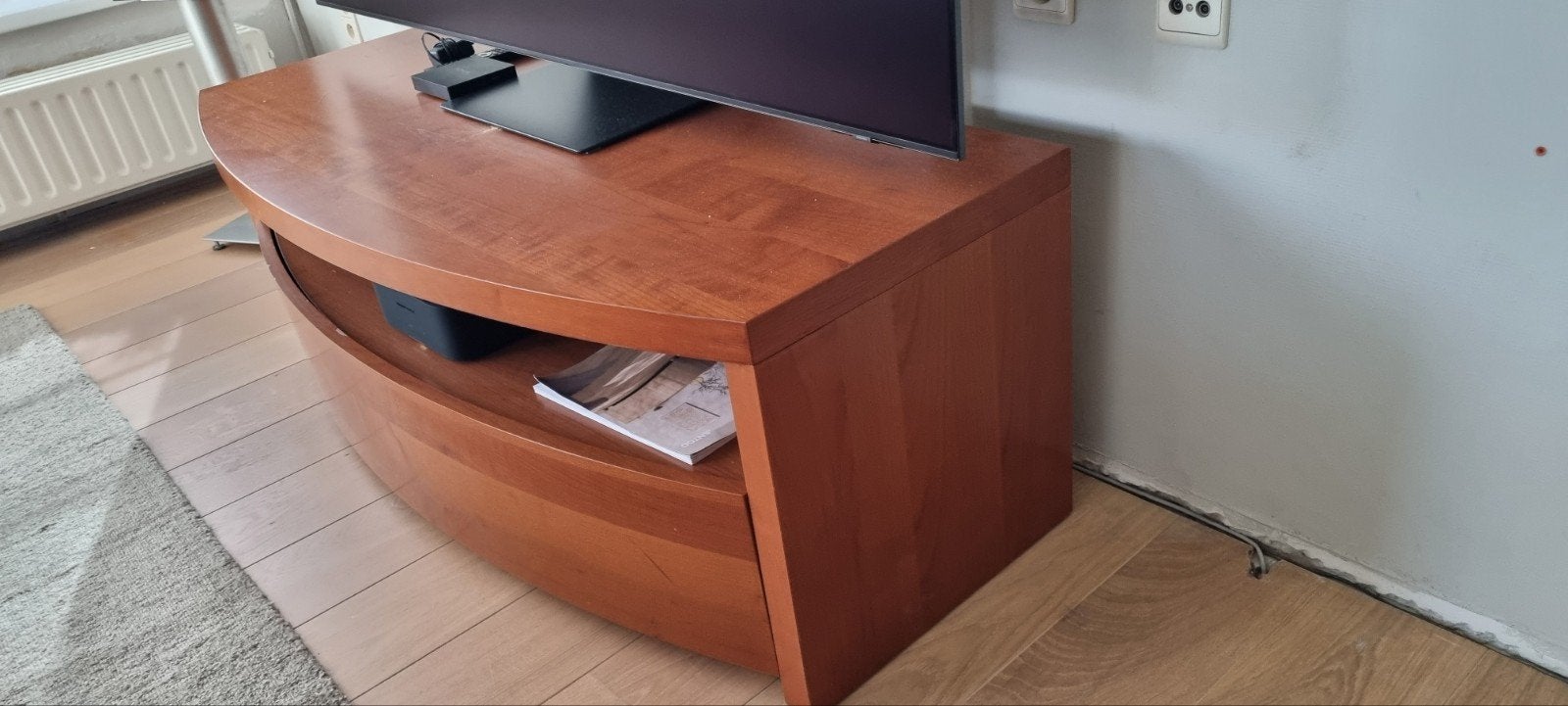 Tv-meubel, Ophalen, Gebruikt, 100 tot 150 cm, Minder dan 100 cm