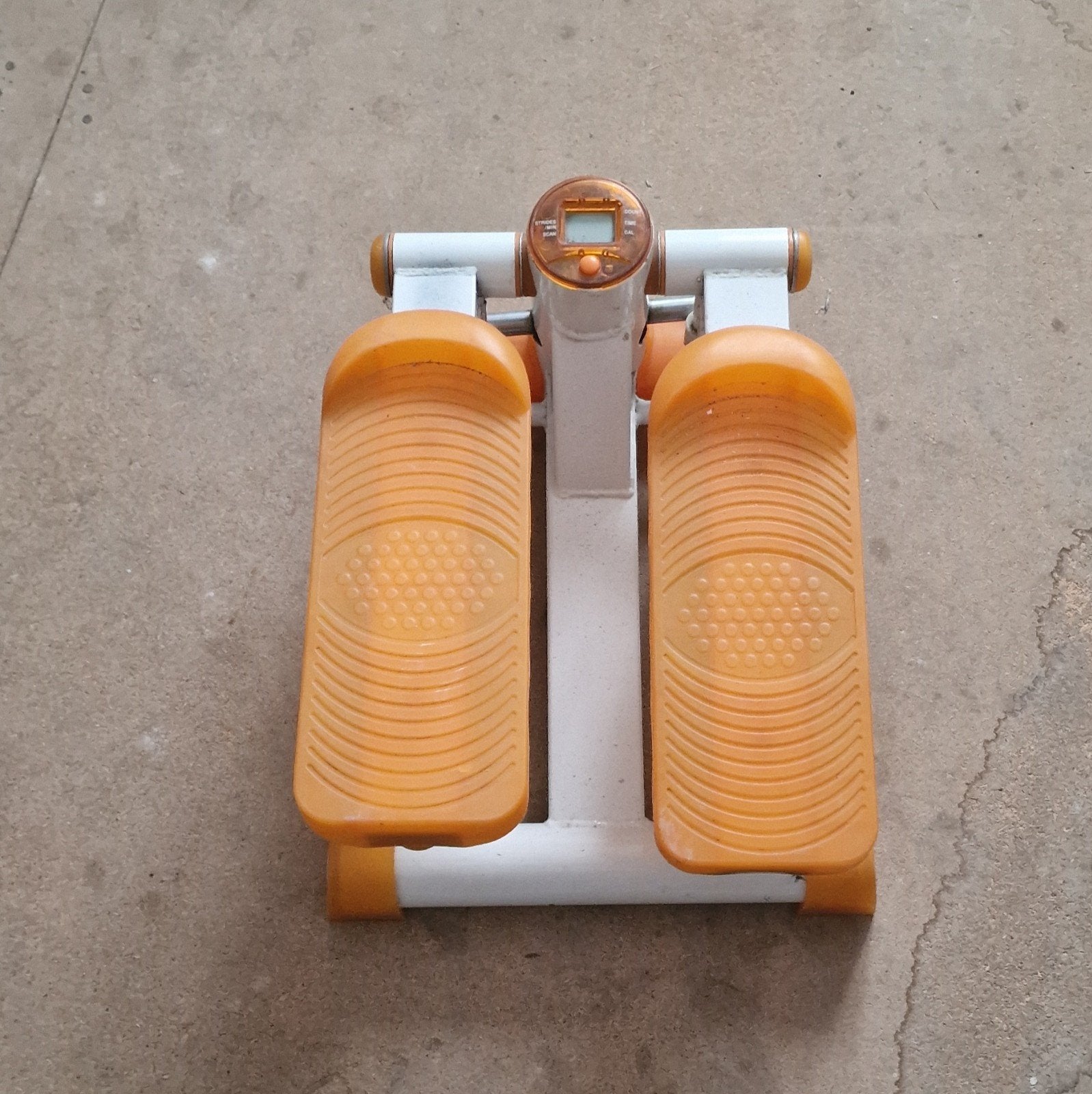 Stepper Decathlon, Enlèvement