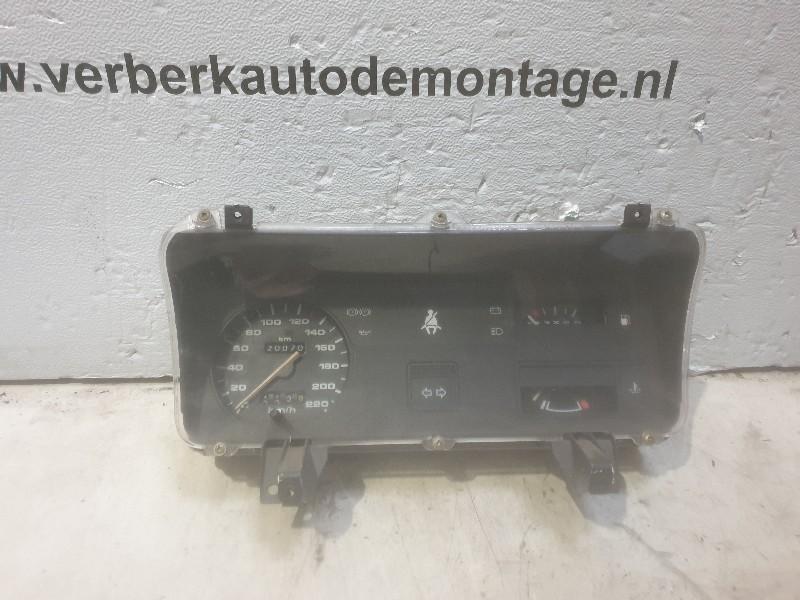 INSTRUMENTS DE BORD Ford Sierra I (83bb-10841-ac), Utilisé, Ford