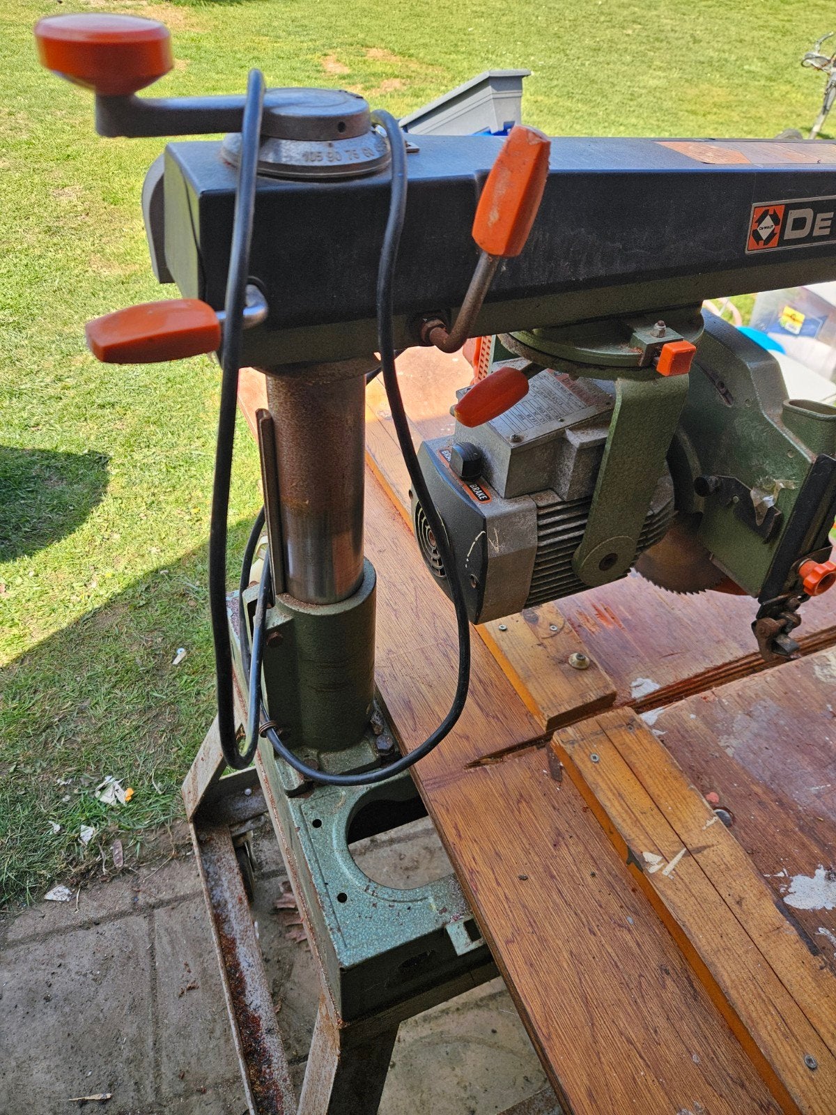 Scie à table Dewalt, Bricolage & Construction, Enlèvement