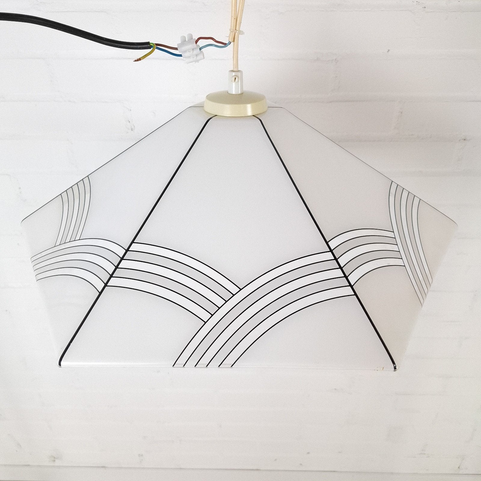 Vintage hanglamp acryl jaren 70 heksenhoed, Ophalen of Verzenden, Kunststof