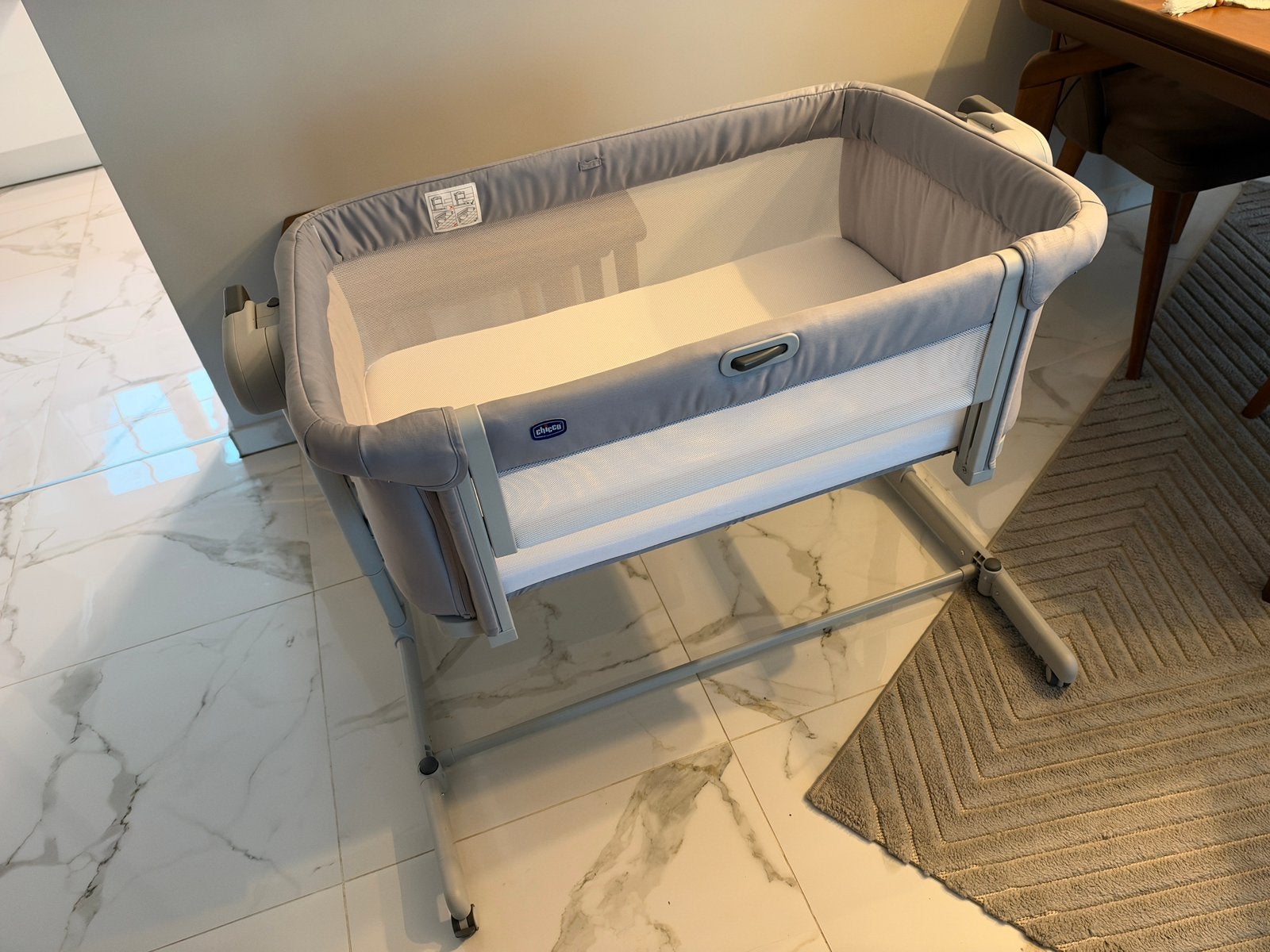 Babywieg / Co-Sleeper / Chicco Next2Me Magic Evo, Kinderen en Baby's, Ophalen, Zo goed als nieuw, Wieg