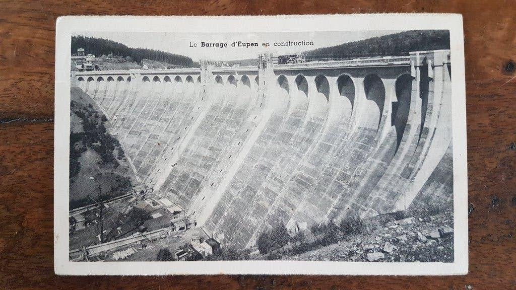 Carte postale Le Barrage d'Eupen en construction, Collections, Enlèvement ou Envoi, 1920 à 1940, Non affranchie, Liège