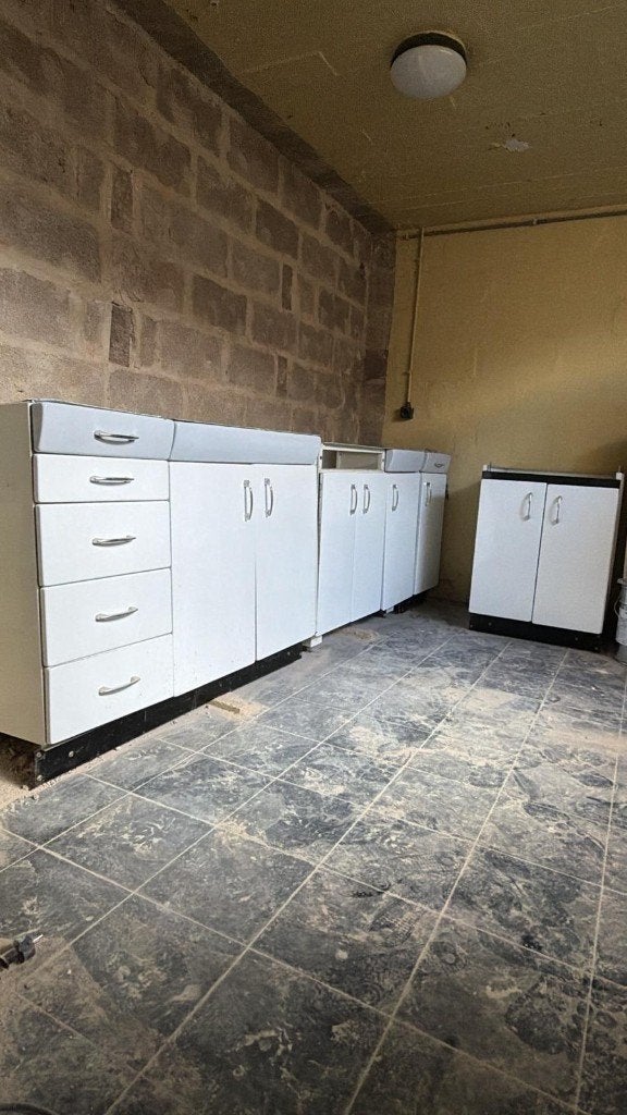 Antieke ijzeren keuken, Huis en Inrichting, Keuken | Complete keukens, Ophalen, Gebruikt, Staal of Inox, Wit