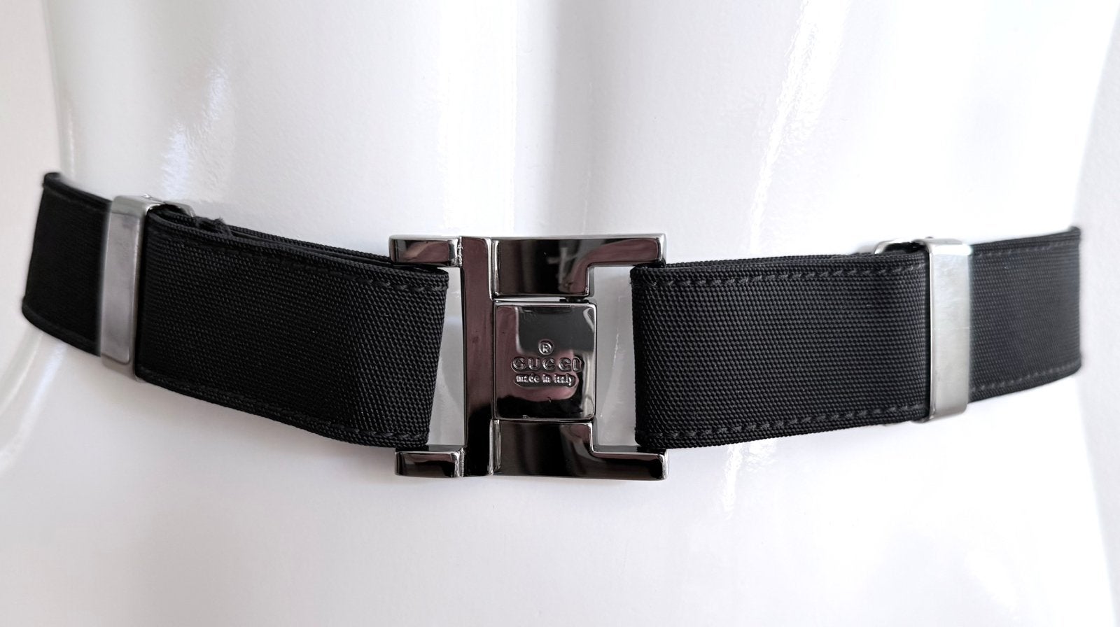GUCCI RIEM, MAAT AANPASBAAR KLEUR ZWART💛💛💛, Kleding | Dames, 3 tot 5 cm, Verzenden, Zo goed als nieuw, Echt leder