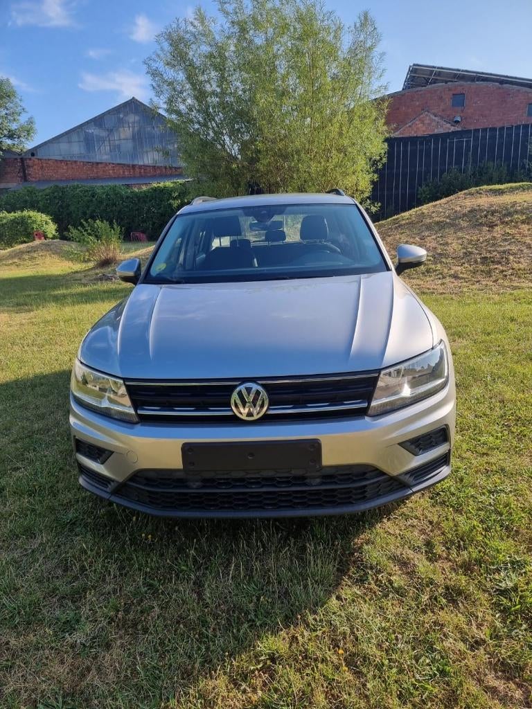 Tuguan, Autos, Argent ou Gris, Achat, Noir, 85 kW