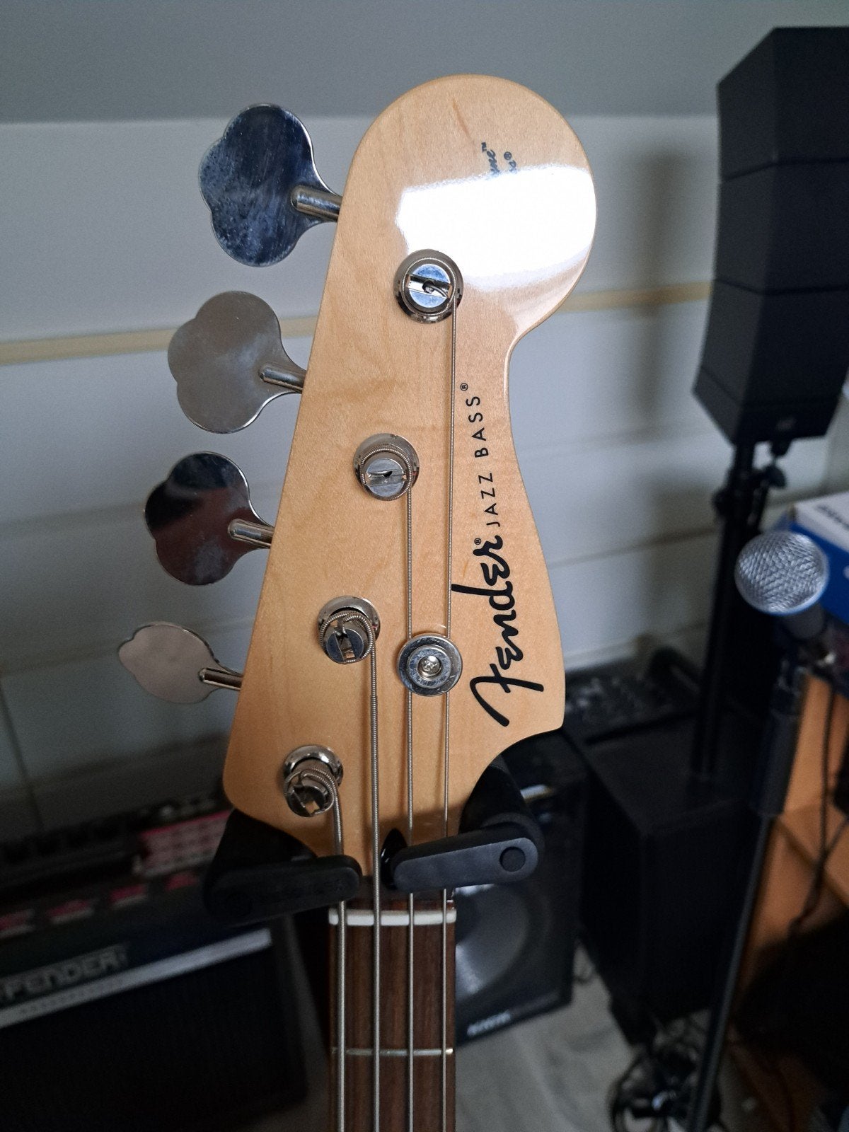 Fender Jazz Bass Aerodyne, Musique & Instruments, Enlèvement