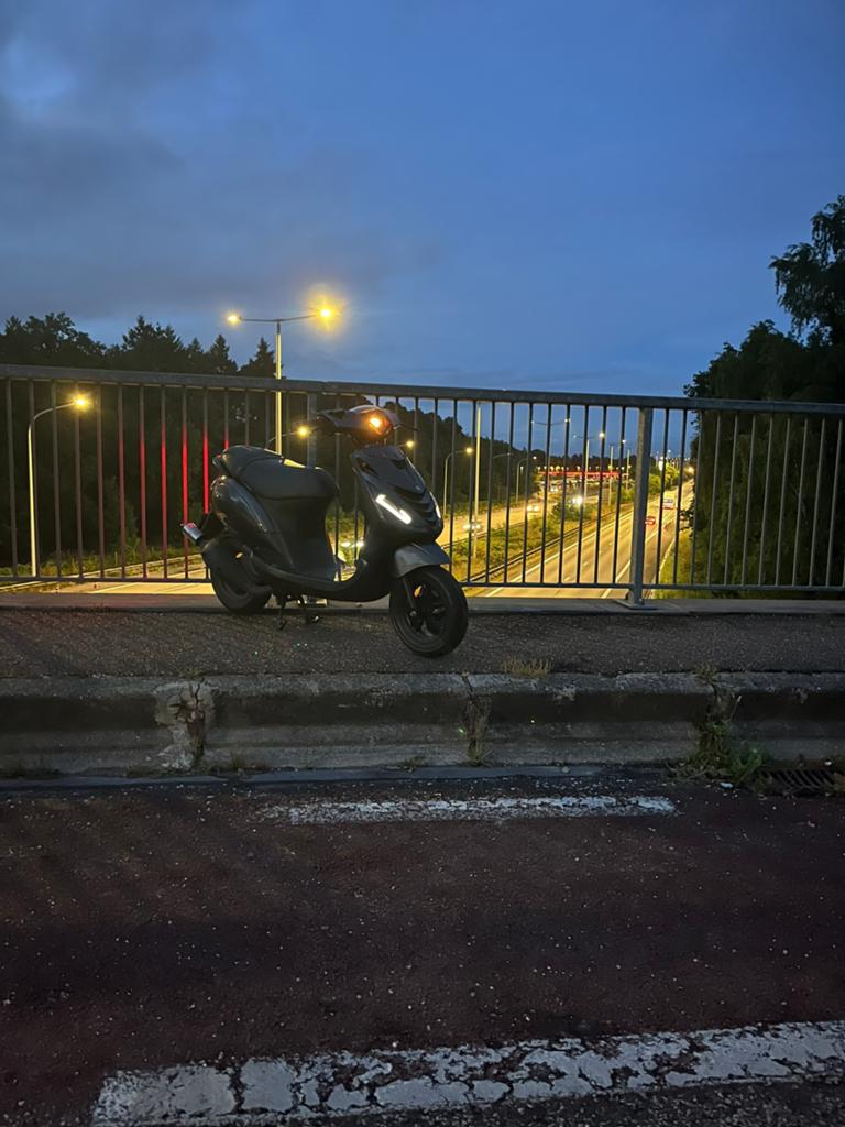 Zip 2t 70cc, Fietsen en Brommers, Scooters | Piaggio, Gebruikt, Zip, Klasse B (45 km/u), Ophalen