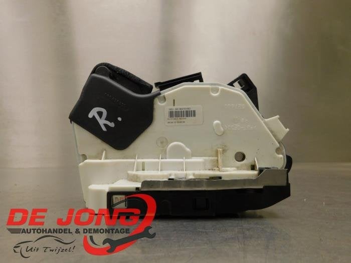 Serrure portière mécanique 2portes droite d'un Volkswagen, Autos : Pièces & Accessoires, Carrosserie & Tôlerie, Volkswagen, Utilisé