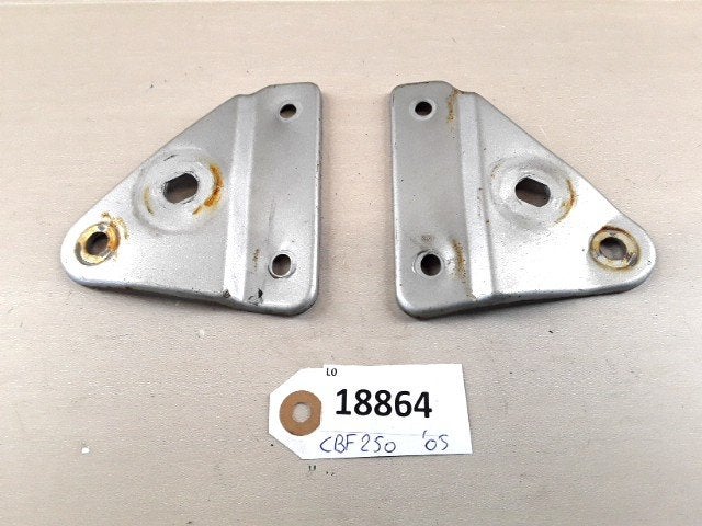 CBF250 2004 - 2012 Honda Beugel Beugel koplamp D1-35746