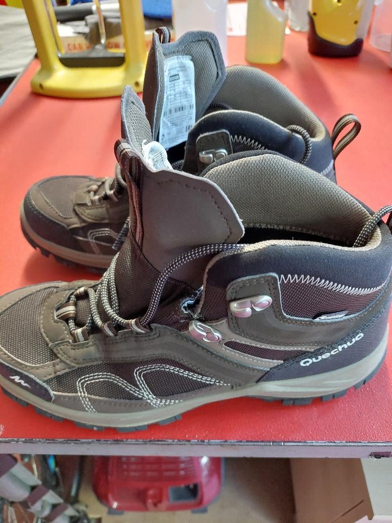 wandelschoenen, Ophalen, Zo goed als nieuw