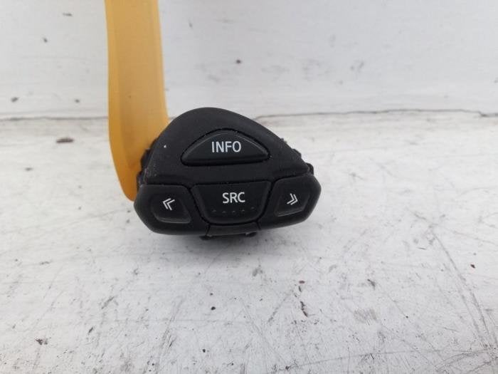 Radiobediening Stuur van een Nissan Almera Tino, Auto-onderdelen, Gebruikt, -, -, -