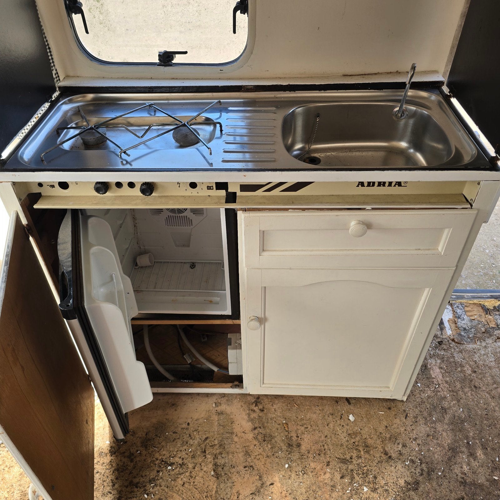 Keukenblok caravan foodtruck frigo spoelbak kookfornuis bouw, Enlèvement