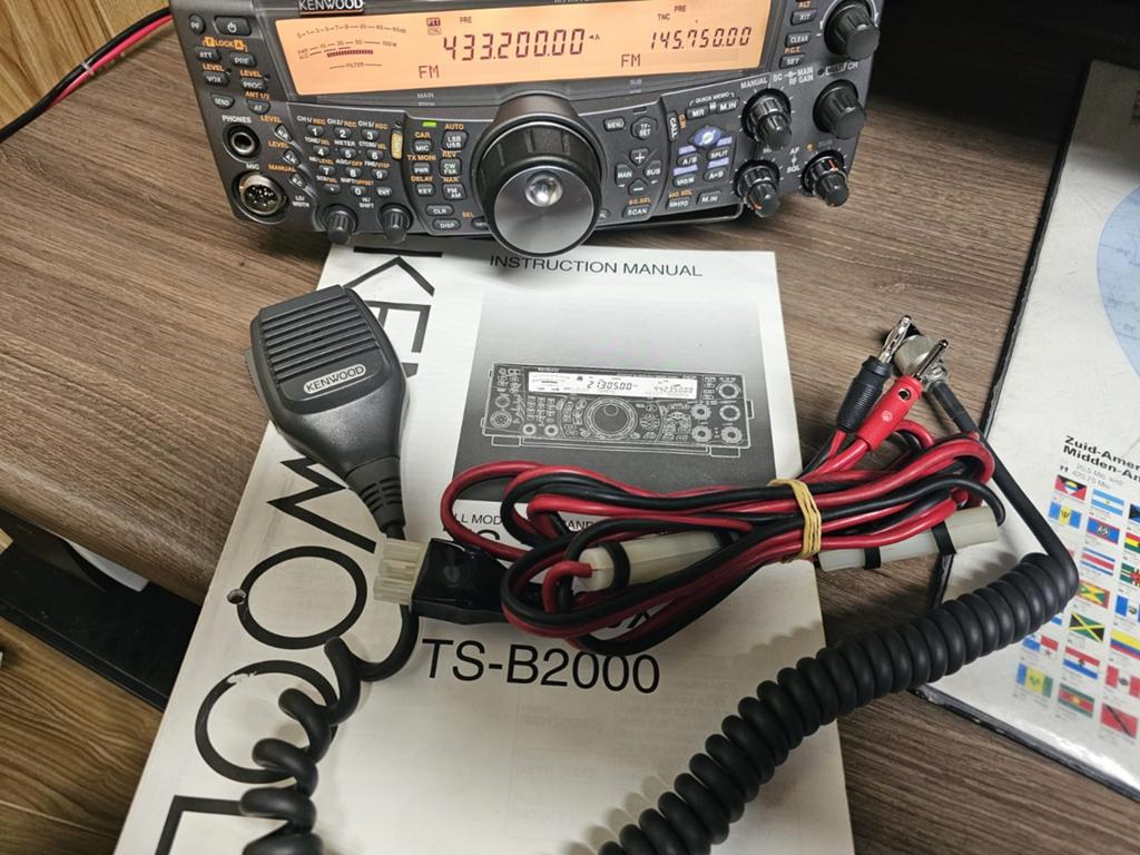 Kenwood ts 2000, Telecommunicatie, Ophalen of Verzenden, Zo goed als nieuw, Zender en Ontvanger