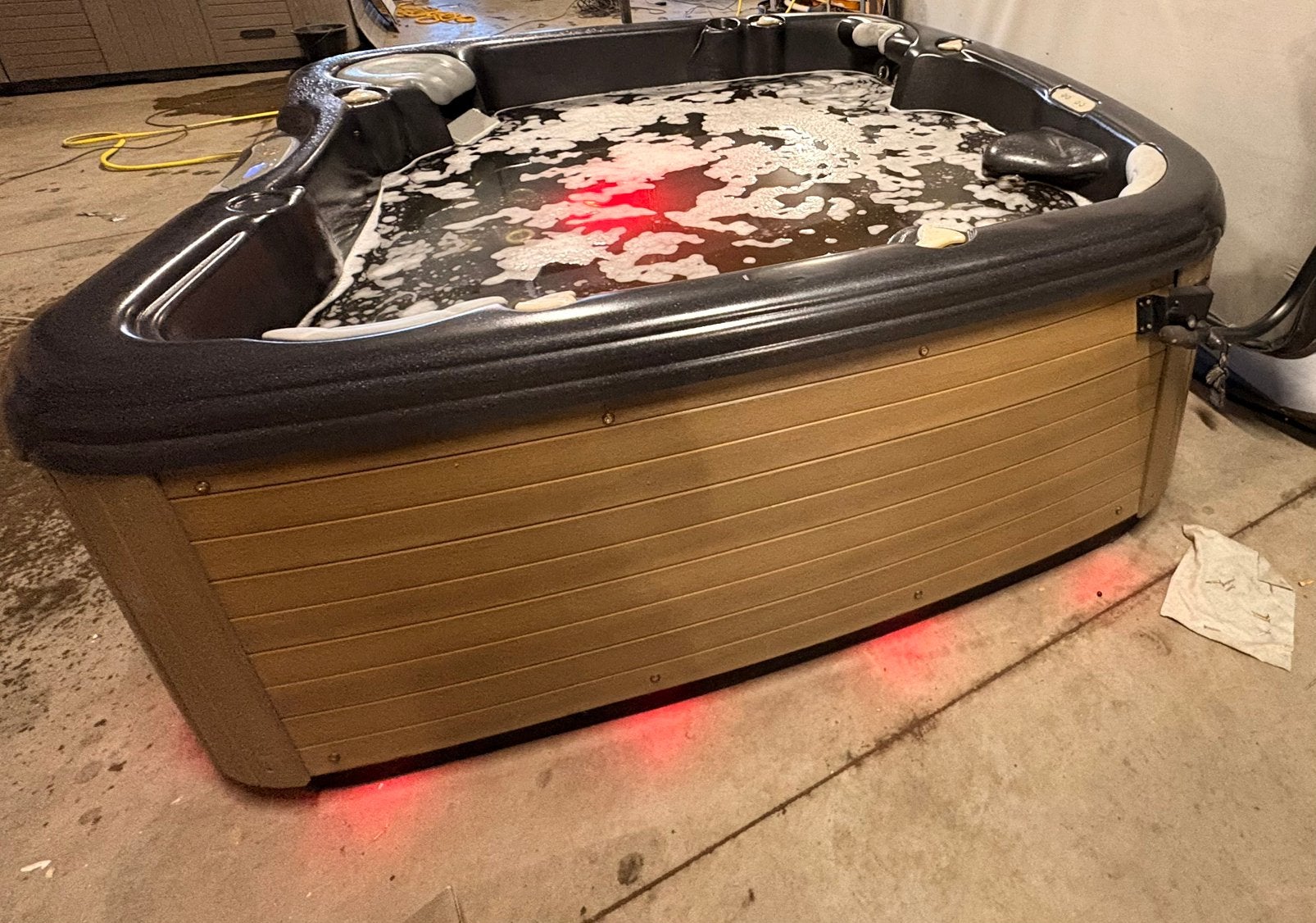 JACUZZI 5 PERSONNES - Livraison gratuite partout en Belgique, Ophalen, Zo goed als nieuw
