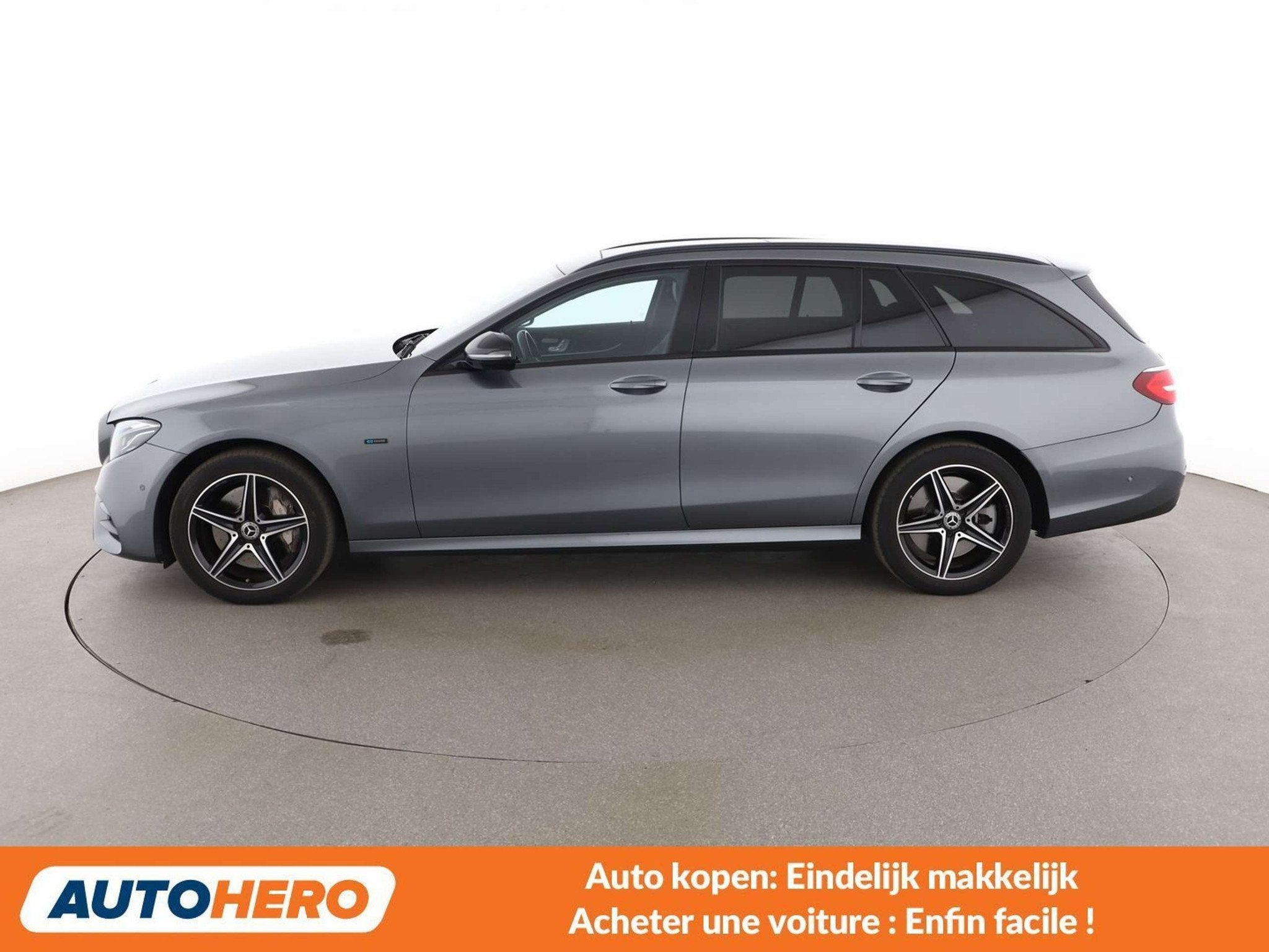 Mercedes-Benz E-Klasse 300 E 300 de T AMG Line (bj 2020), Auto's, Automaat, Achterwielaandrijving, https://public.car-pass.be/vhr/57329c70-97cf-4bbc-8d41-91d7f45e7e21