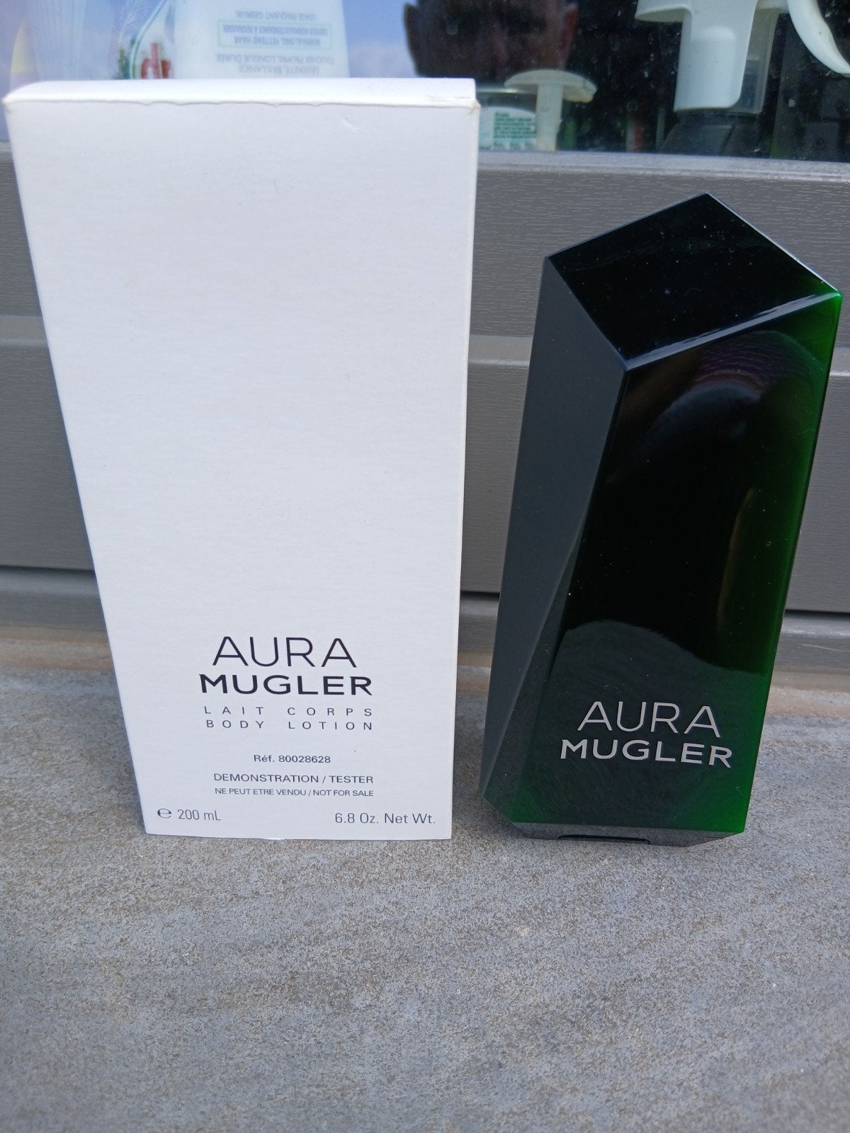 parfum mugler, Enlèvement ou Envoi