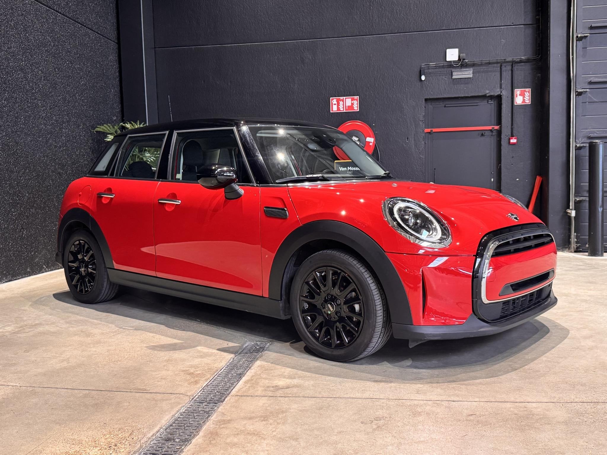 Mini Mini Cooper, Stof, Gebruikt, 136 pk, Start-stop-systeem