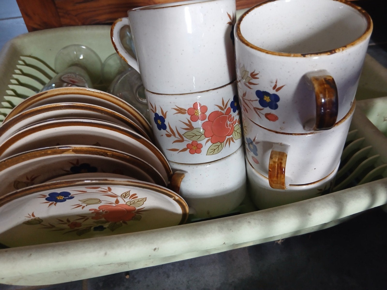 6 tasses et 6 sous tasses ventage, Enlèvement ou Envoi