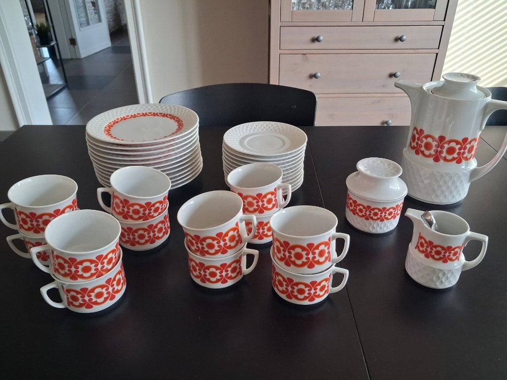 Koffieservies, Ophalen