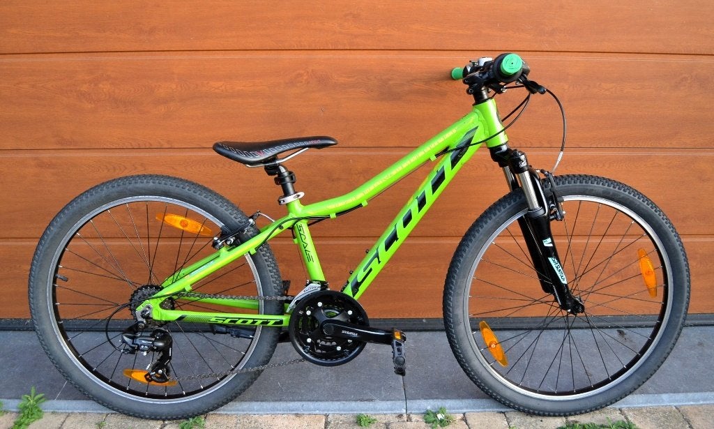 Scott scale. 24 inch. Topstaat, 100% perfect. Npr 529 €, Fietsen en Brommers, Fietsen | Jongens, Ophalen, Handrem, Scott, Gebruikt
