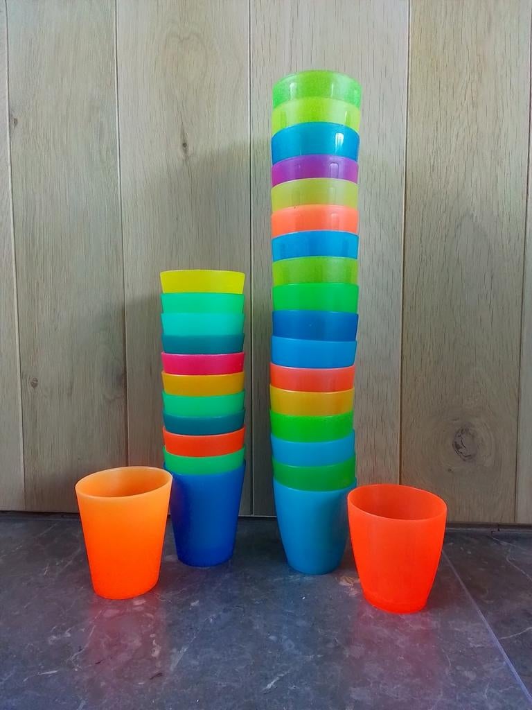 Gobelets en plastique 250 ml, gobelets colorés pour fêtes et, Enlèvement ou Envoi, Utilisé