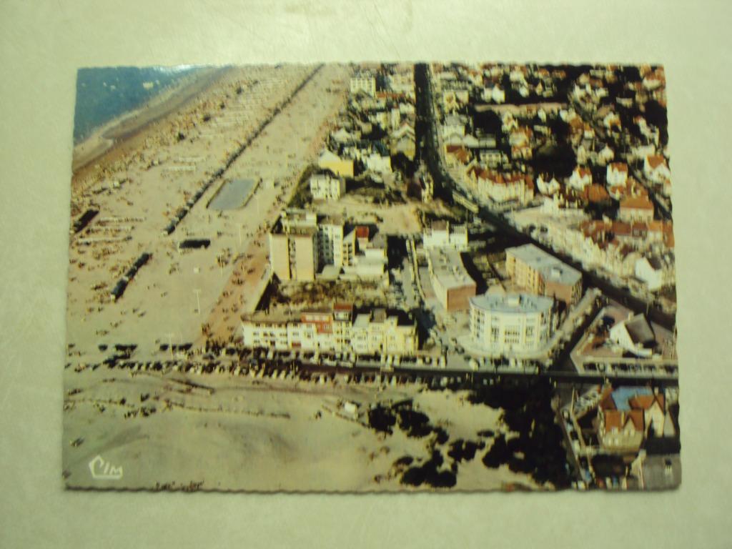 51364 - DE PANNE - DUINKERKELAAN - LUCHTFOTO, Verzenden