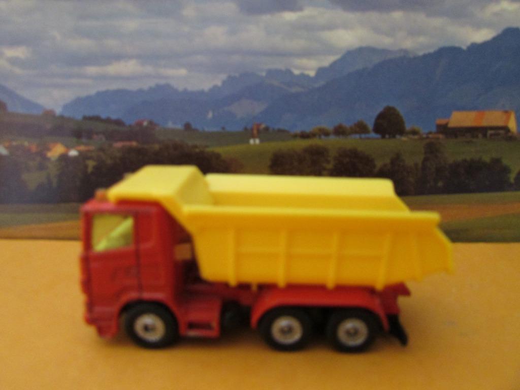 SCANIA KIEP-VRACHTWAGEN, SIKU, Hobby en Vrije tijd, Modelauto's | 1:50, Gebruikt, Bus of Vrachtwagen, SIKU, Verzenden