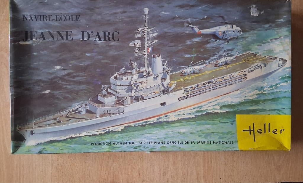 Navire-École Jeanne D'Arc, Heller 1/400, 1967, Enlèvement ou Envoi, Comme neuf, 1:200 ou moins, Heller