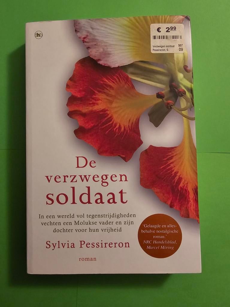 Sylvia Pessireron - De verzwegen soldaat, Ophalen of Verzenden, Zo goed als nieuw, Nederland, Sylvia Pessireron