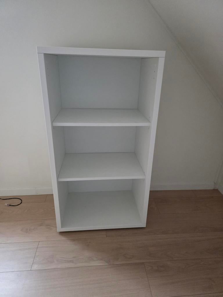 Bibliothèque blanche à vendre, 25 à 50 cm, Avec tablette(s), Enlèvement, Utilisé