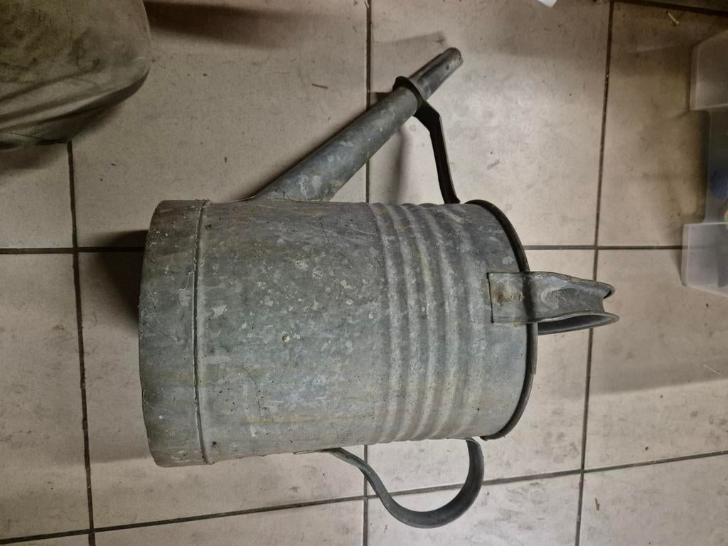 Zinken gieter, Ophalen