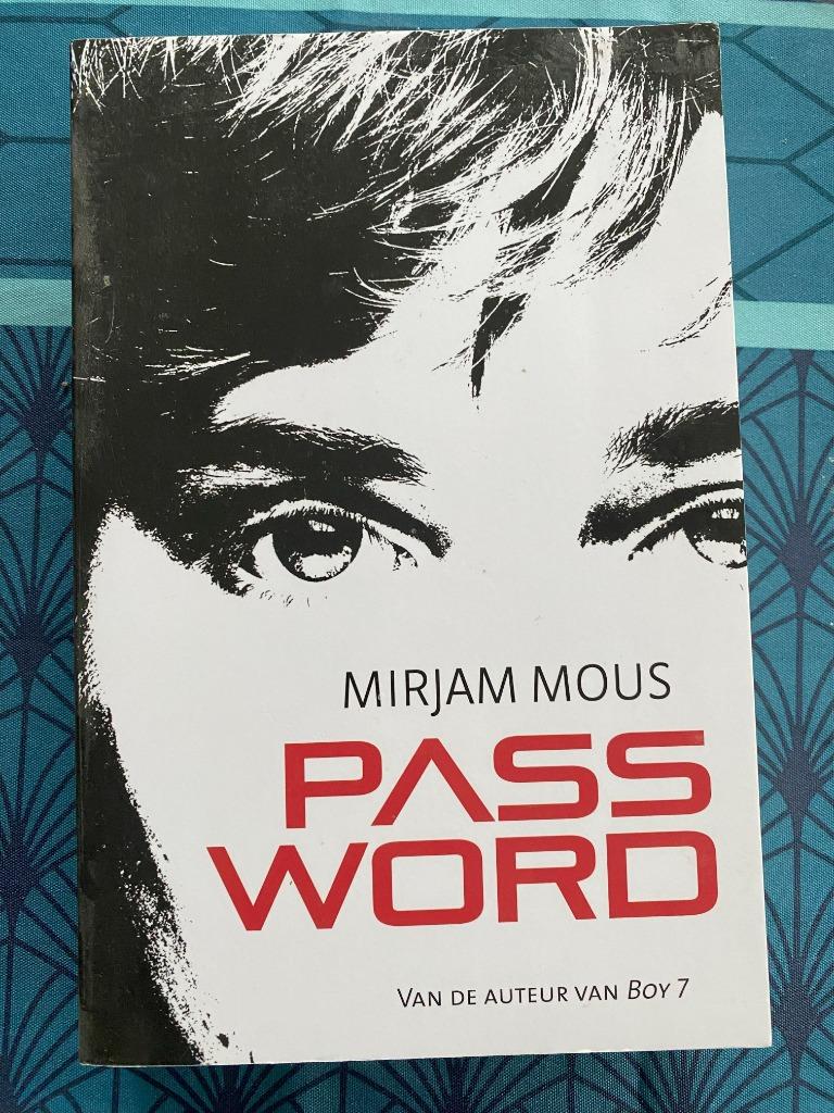 Password Mirjam Mous, Boeken, Ophalen of Verzenden, Zo goed als nieuw, Mirjam Mous