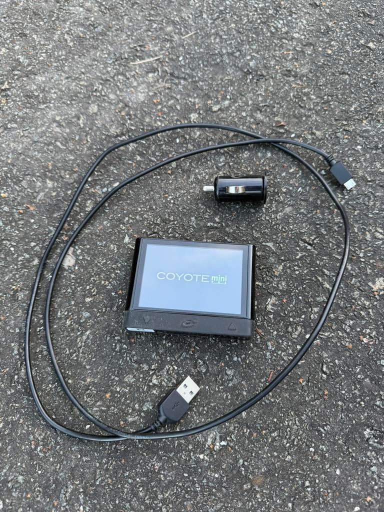 Coyote mini, Autos : Divers, Navigation de voiture, Enlèvement, Comme neuf