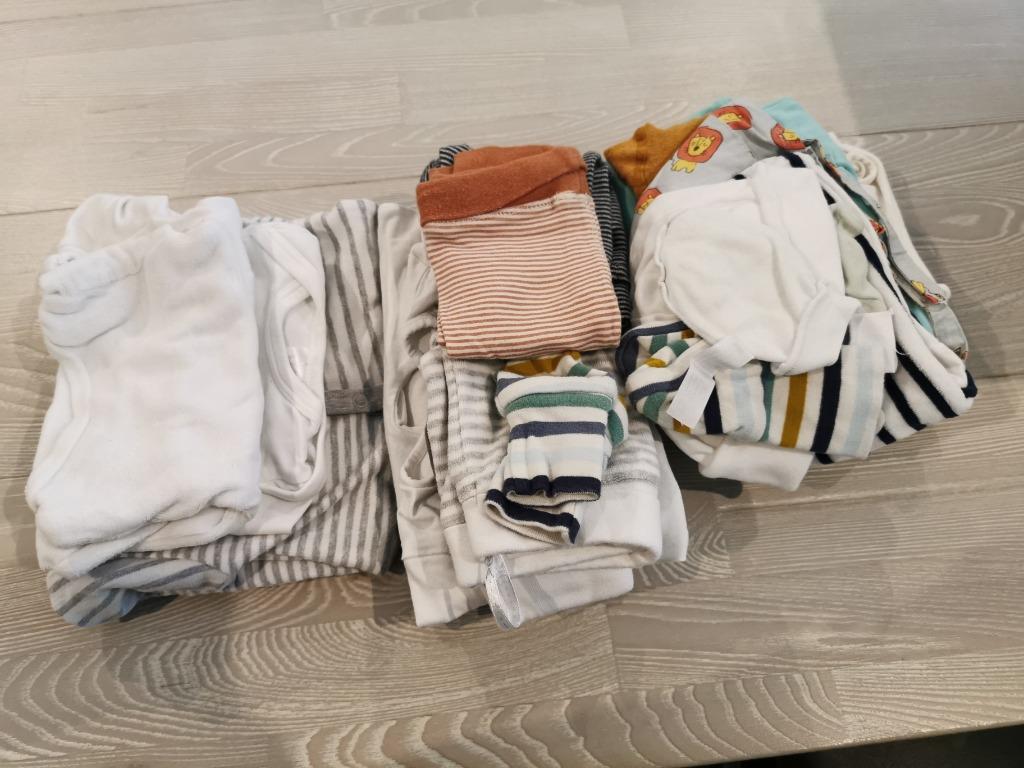 Doos/lot baby kledij, Ophalen, Zo goed als nieuw, Overige maten
