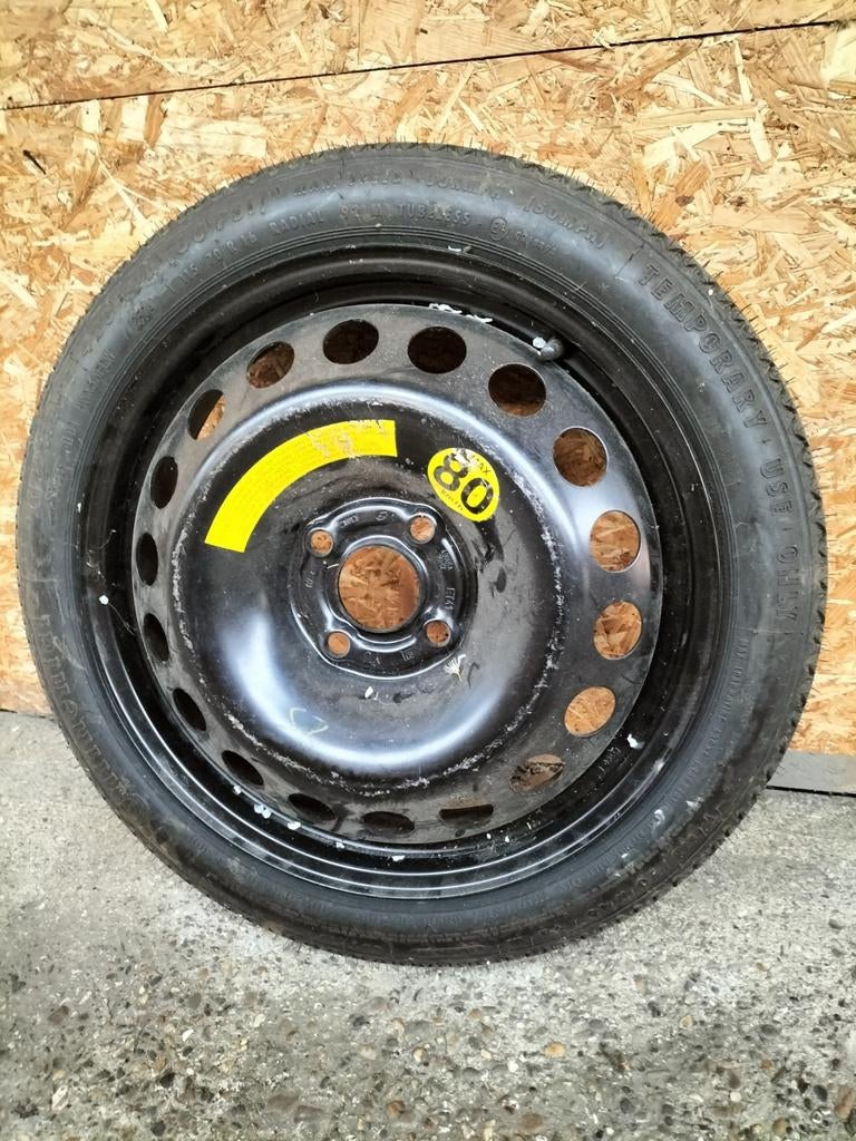 Thuiskomer 115/70 R16, Enlèvement, Comme neuf