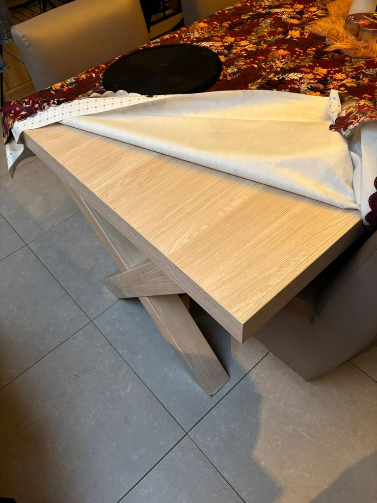 Gratis stoelen en tafel, Ophalen, Zo goed als nieuw