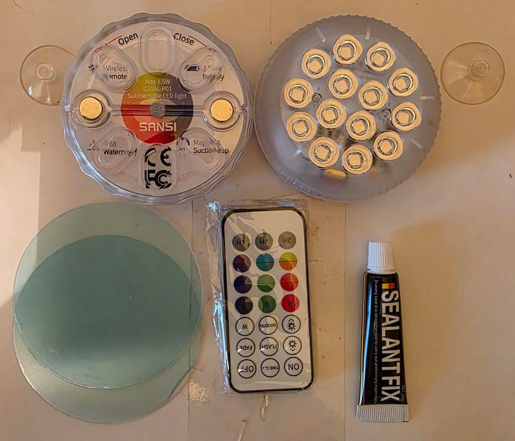 SANSI Lumière LED Submersible avec Télécommande, Neuf