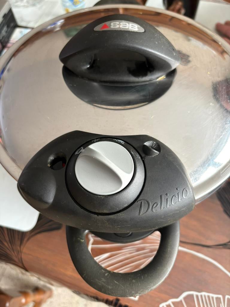 Cocotte minute seb, Huis en Inrichting, Keuken | Potten en Pannen, Gebruikt, Ophalen