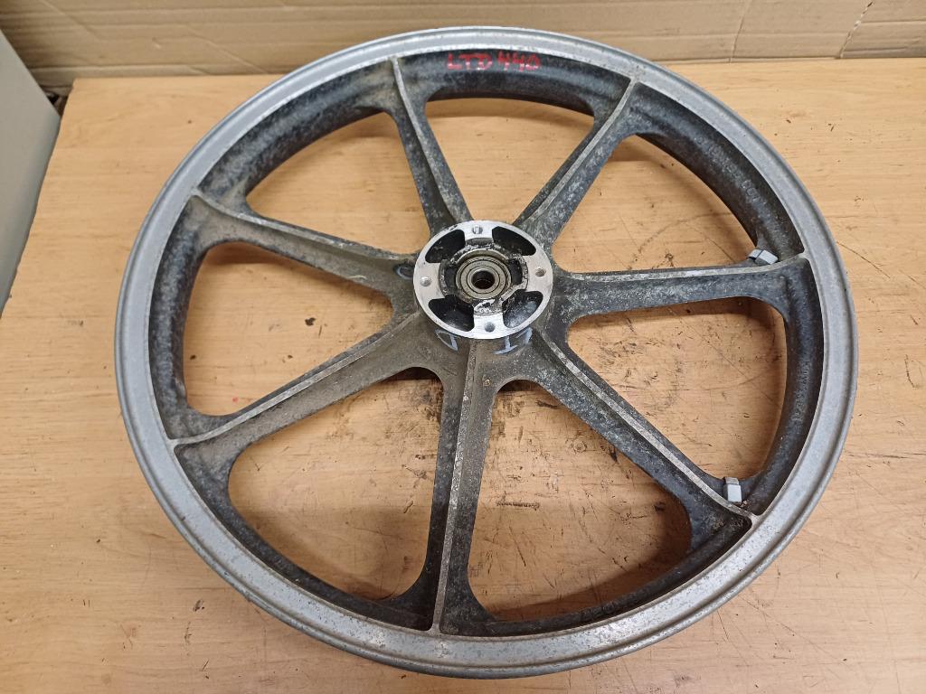 kawasaki ltd 440 voorwiel velg, Motoren, Ophalen of Verzenden, Gebruikt