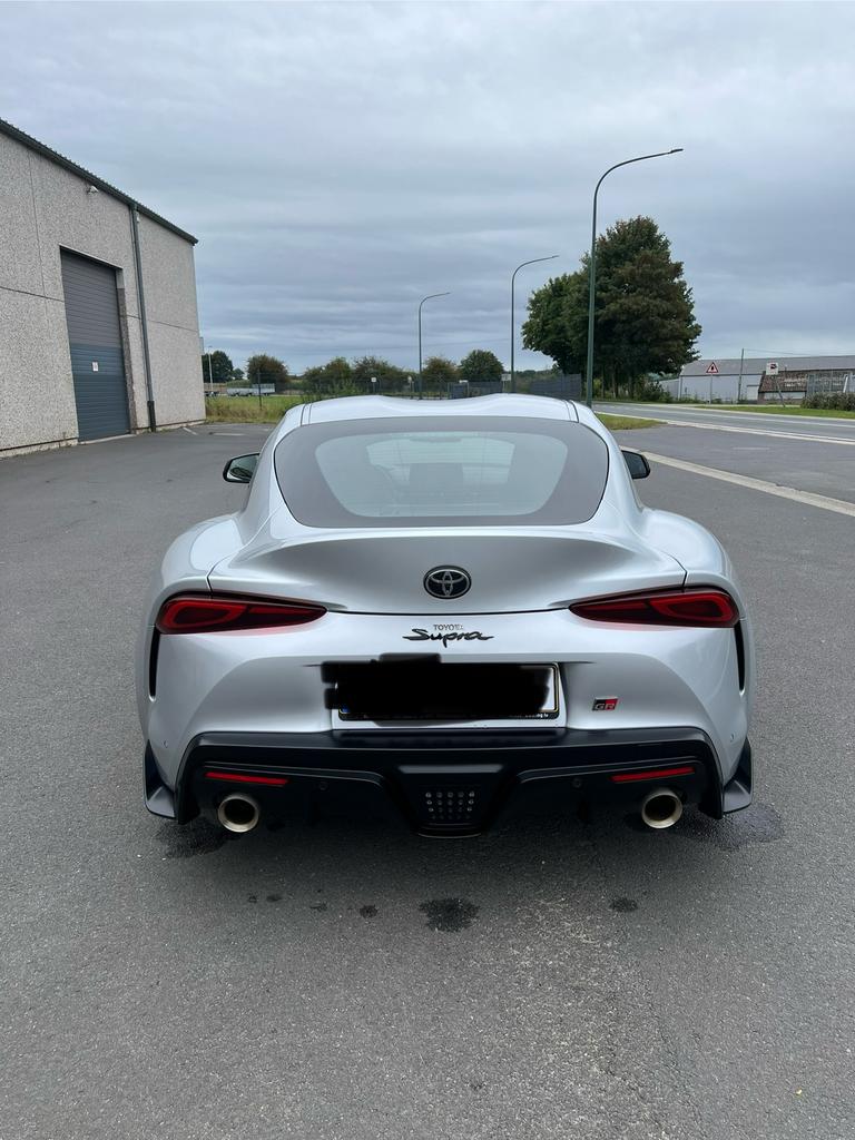 Toyota Supra GR Legend 3.0L, Autos, Cuir, Argent ou Gris, Achat, 170 g/km