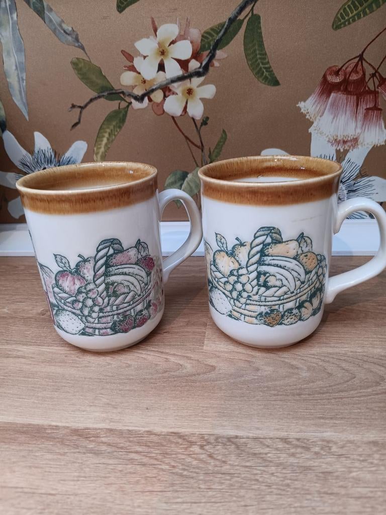 Vintage Staffordshire mokken, Enlèvement ou Envoi, Comme neuf
