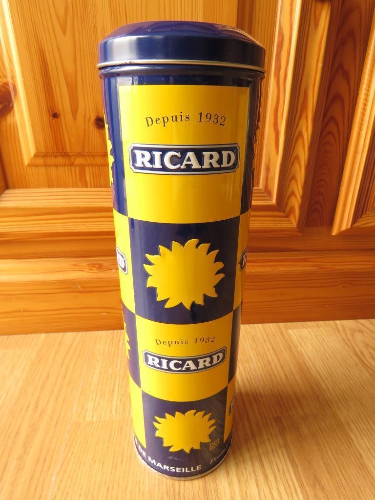 Boite métallique pour bouteille Ricard, Enlèvement ou Envoi, Comme neuf, Ustensile
