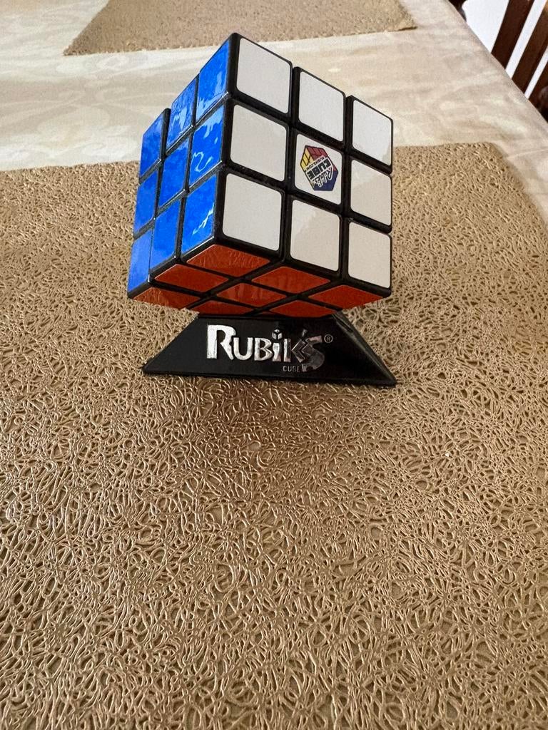Rubik’s cube, Enlèvement ou Envoi, Comme neuf