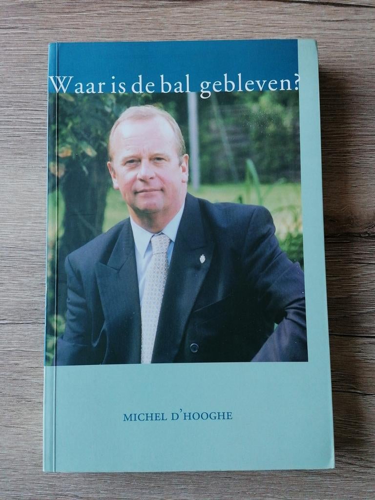 Boek Michel D'Hooghe GESIGNEERD, Ophalen, Zo goed als nieuw