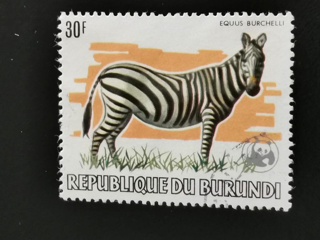 Burundi 1983 - animaux sauvages - zèbre - imprimé WWF logo, Enlèvement ou Envoi, Autres pays, Affranchi